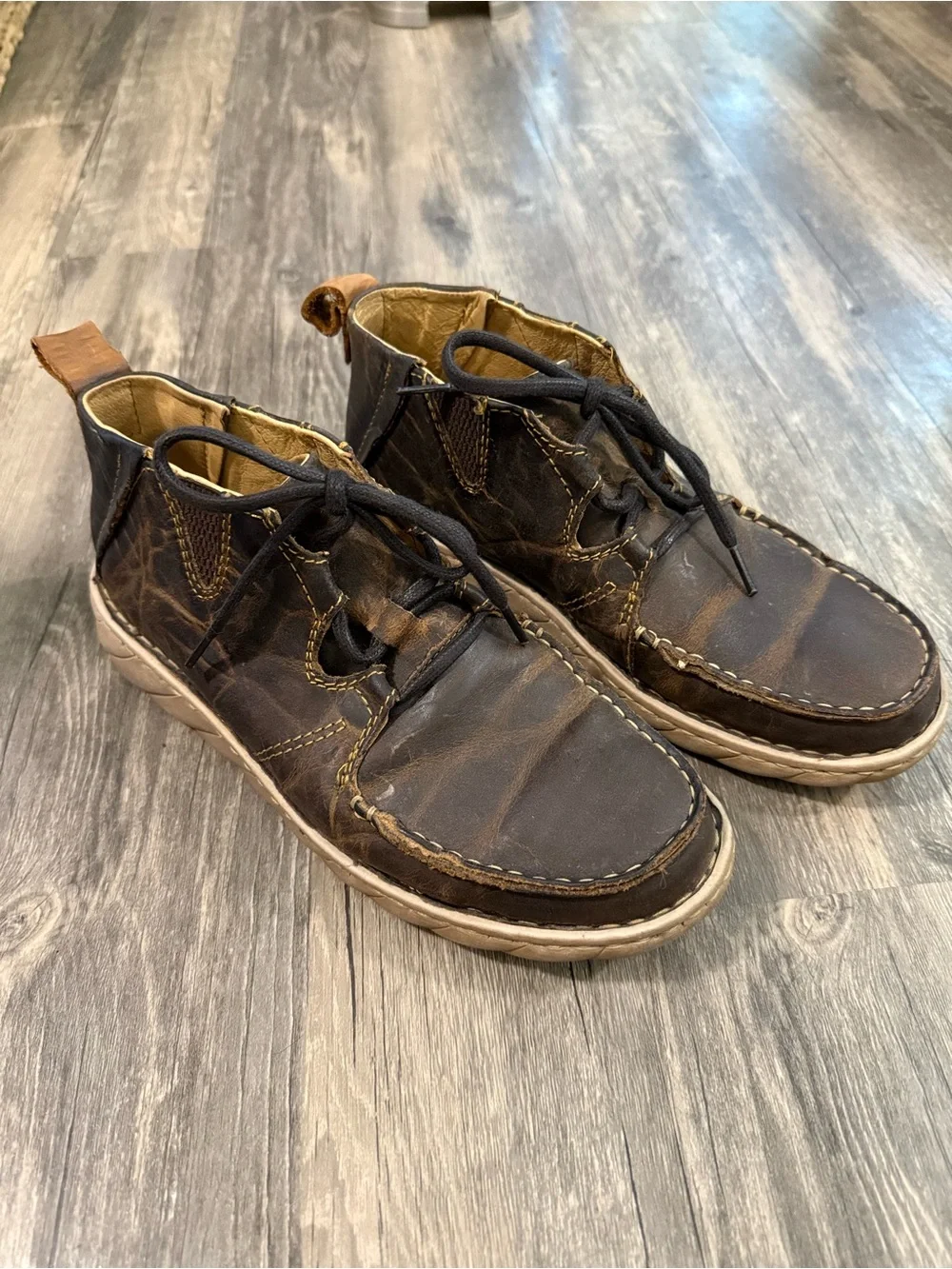 Tony Lama Men's Casual Brown Leather Lace-Up Chukka Shoes size 9.5